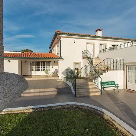 Quinta Dos Avos * Βιάνα ντο Καστέλο