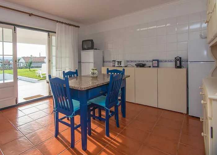 Гостевой дом Quinta Dos Avos 3*